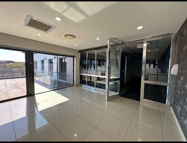 703M² OFFICE TO LET IN CENTURION CENTRAL